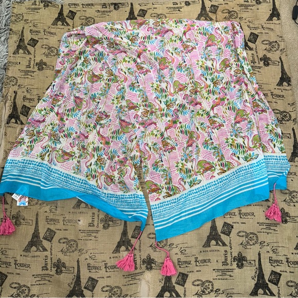 Charlie Paige NWT! Pink/ Multi Flamingo Print Scarf
Made In India - Picture 8 of 14